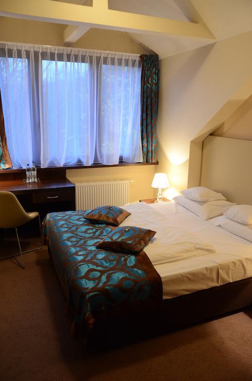 Agat Hotel Łódź Oda fotoğraf