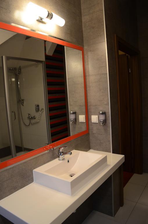 Agat Hotel Łódź Oda fotoğraf